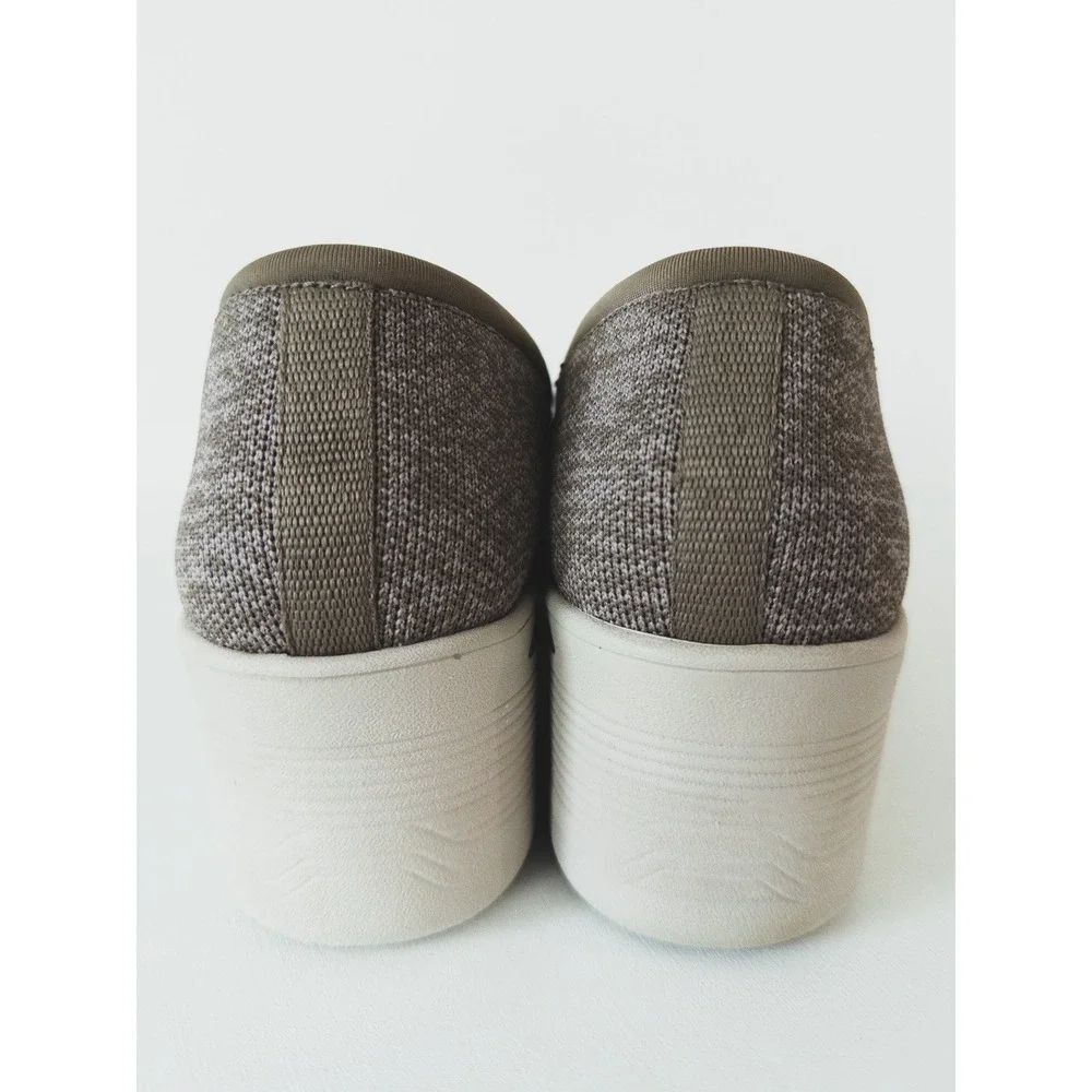 Skechers Slip‎ On Wedge Sneaker Womens 10 Taupe Knit Air-Cooled Memory Foam